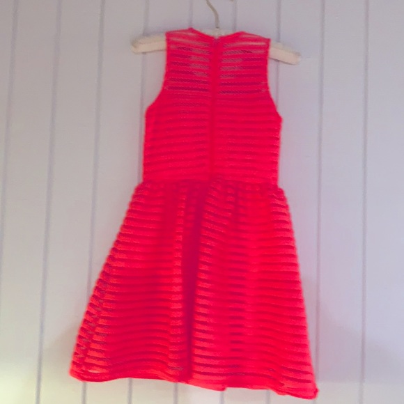 Dress - Picture 3 of 4